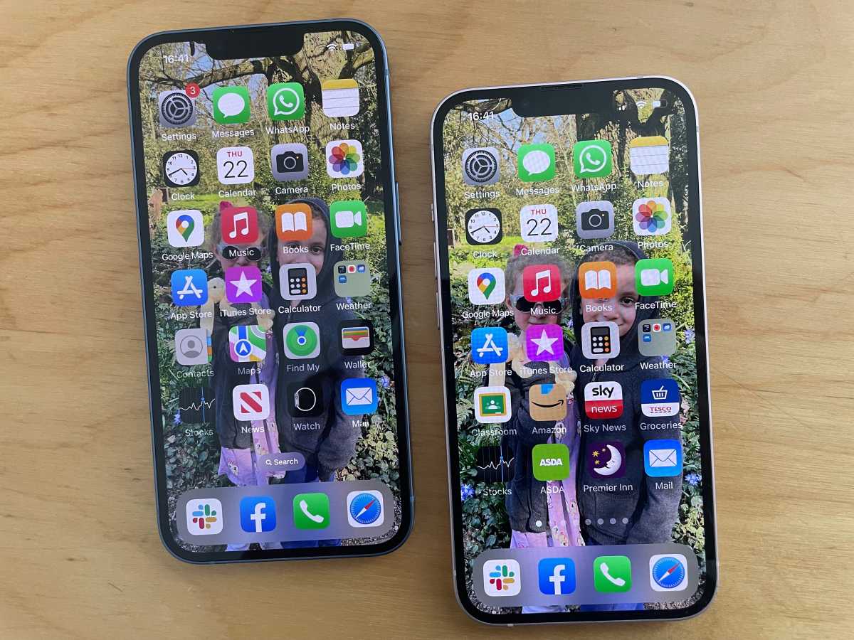 iPhone 14 (left) iPhone 13 (right)