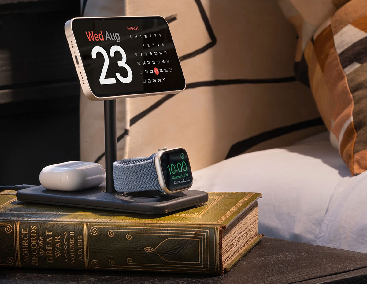 Twelve South HiRise 3 Deluxe – Best 3-in-1 Apple Watch charging stand